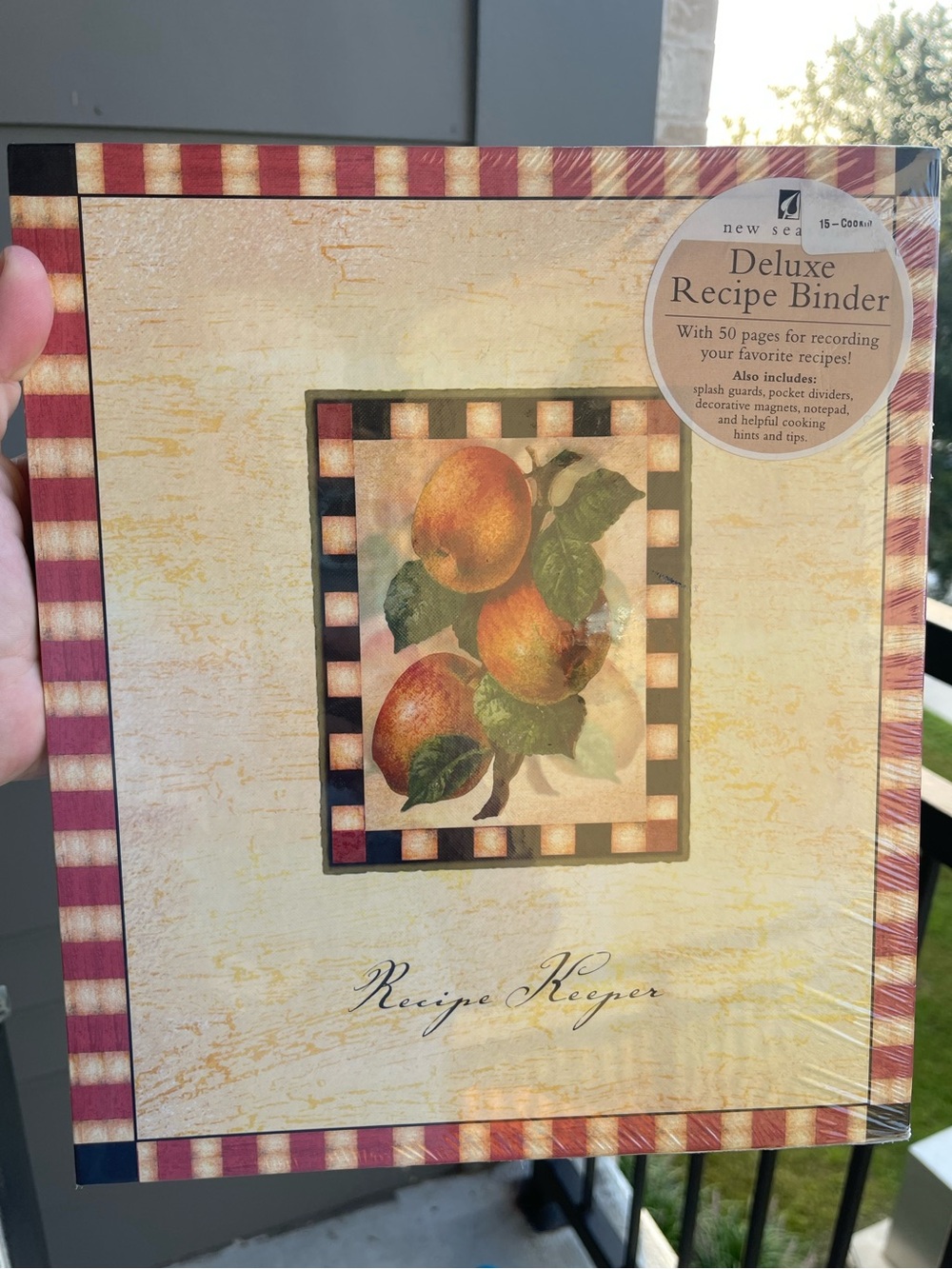Recipe Binder with fruit Illustration